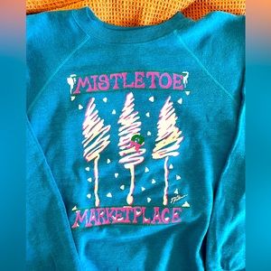 90’s Vintage Unisex Hanes Sweatshirt, L 42-44,